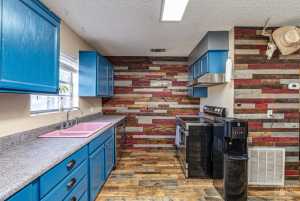 812 E Harris Ave (5)