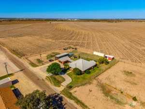 2402 Fairview School Rd (40)