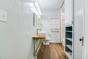 501 N Broadway St (17)