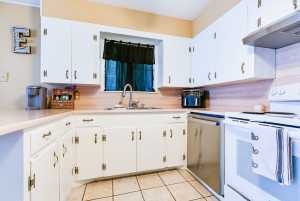 83 E 31st St (8)