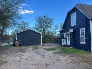 110 N Pope St (27)