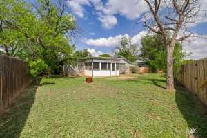 3109 College Hills Circle (21)