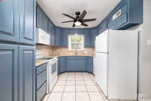 3109 College Hills Circle (8)