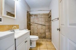1246 E 20th St (13)