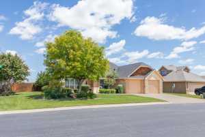 6102 Hallye Court (2)