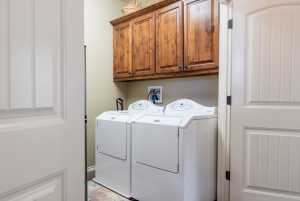 6102 Hallye Court (22)