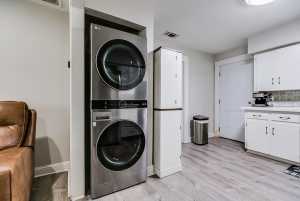 419 E 29th St (10)