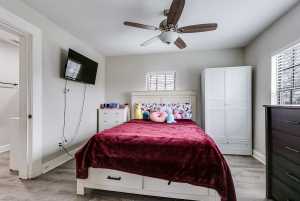 419 E 29th St (17)
