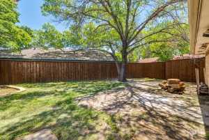 3413 Sequoia Circle (30)