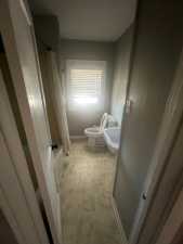 925 E 40th St (8)
