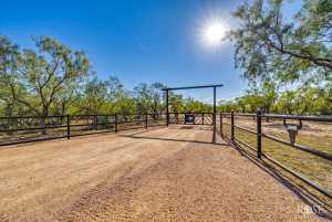 9535 Iron Spoke Trail (3)