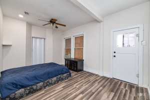 415 E Harris Ave (11)