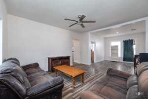 415 E Harris Ave (9)