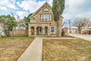 502 S Crockett Ave