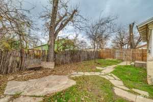502 S Crockett Ave (28)