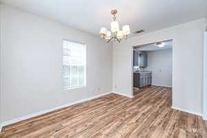 312 N Washington St (10)