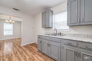 312 N Washington St (11)
