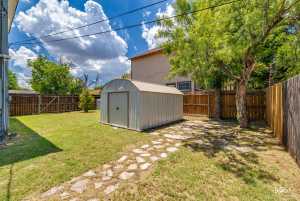 2 N Adams St (36)