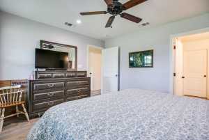 163 E 42nd St (21)