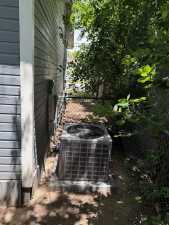 909 Howard Ave (11)