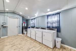 222 9th St (10)