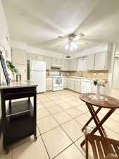 3118 Guadalupe St (7)