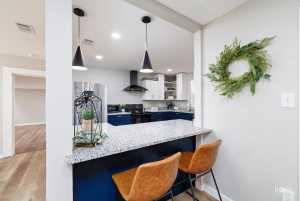 258 La Salle Dr (11)