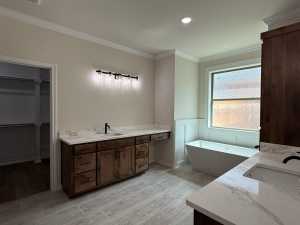 5034 Scarlet Oak Lane (8)