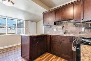 204 W 13th St (7)