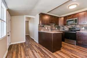 204 W 13th St (8)