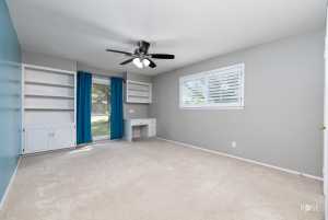2305 Douglas Dr (37)