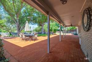 2305 Douglas Dr (42)