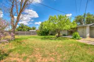 2732 Yale Ave (8)