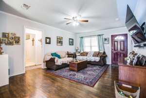 2706 Guadalupe St (6)