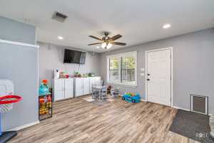 3330 Cedarhill Dr (12)