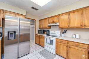 3330 Cedarhill Dr (15)