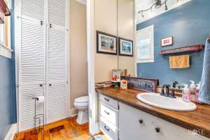 521 W Highland Blvd (25)