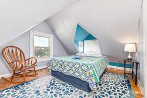 521 W Highland Blvd (36)