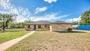 5213 Briarwood Dr (2)
