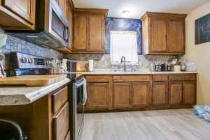 2319 Colorado St (10)