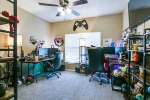 2319 Colorado St (17)