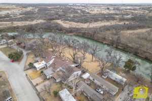 4221 River Bend Dr (8)