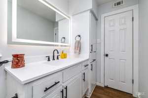 2410 Lindell Ave (17)