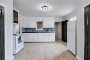 1016 N Campus Blvd (6)