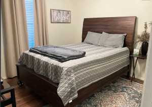 5821 Hanover Place (2)
