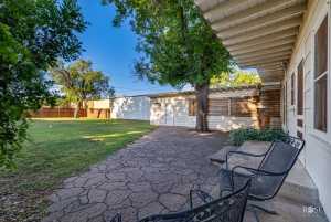423&425 W Harris Ave (12)