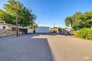 423&425 W Harris Ave (15)