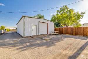 423&425 W Harris Ave (17)