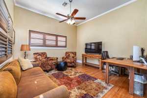423&425 W Harris Ave (21)