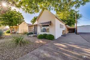 423&425 W Harris Ave (5)